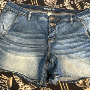 Maurice’s Jean shorts